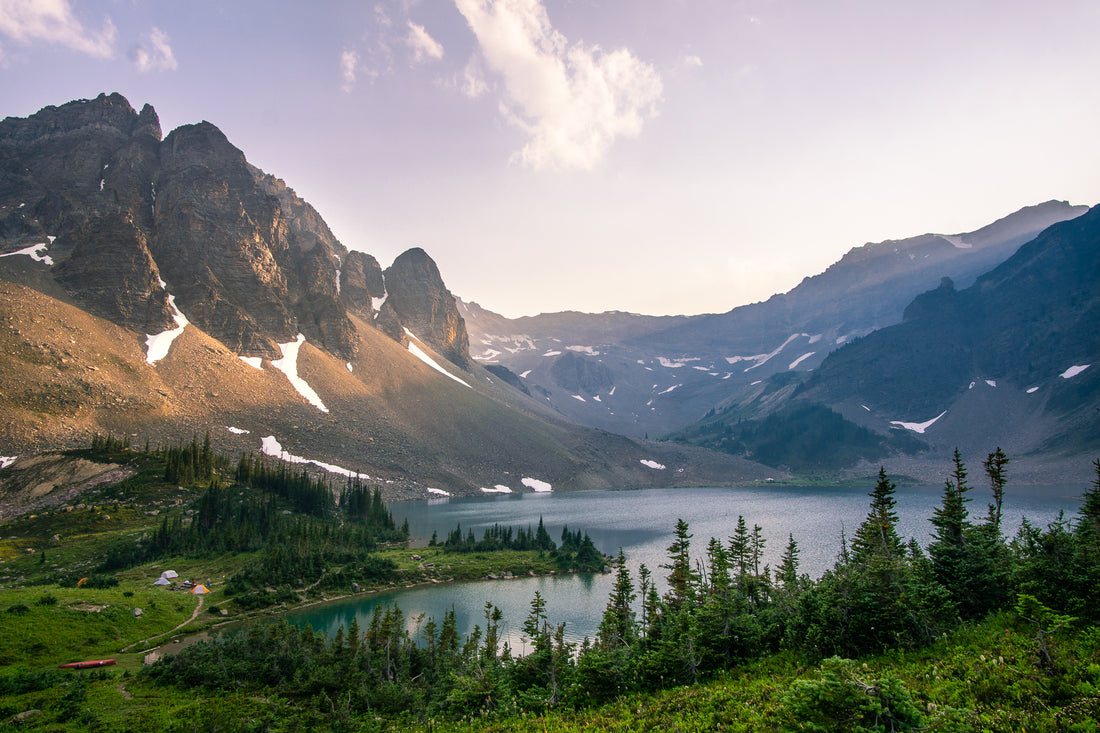 Backcountry SUP – Hiking and Paddling in the Wild!