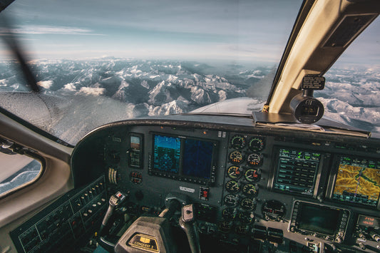 Cessna Conquest 425 in Canada Beautiful Mountain Airplane Views