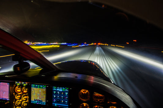 On the roll, on the runway takeoff touchdown airplane cockpit view